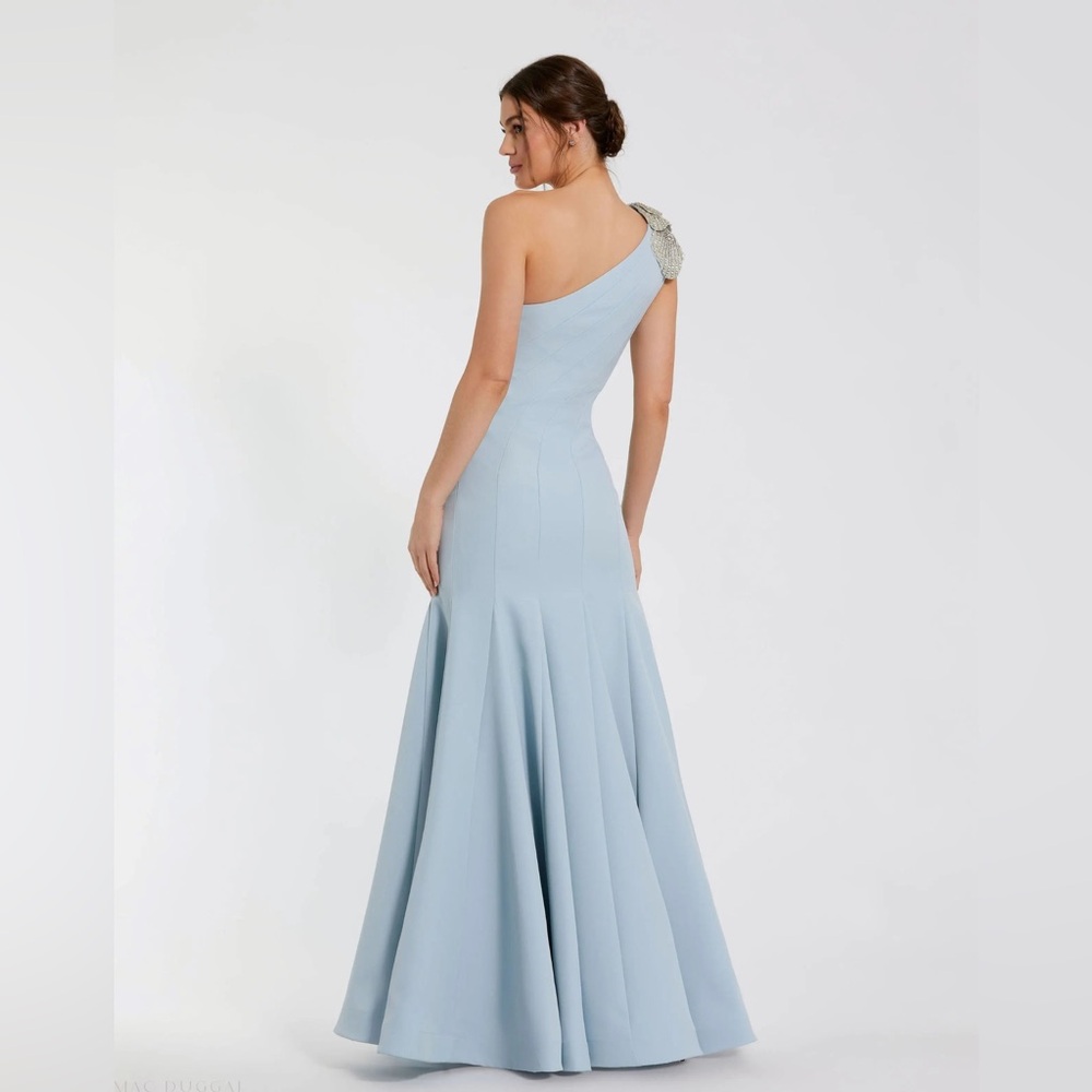 MAC DUGGAL
Blue Crepe One Shoulder Gown With Crystal Flower - Picture 2 of 3